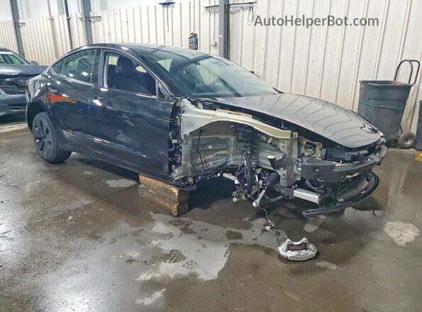 5YJ3E1EB9RF814712 2024 TESLA MODEL Black Передня права чверть