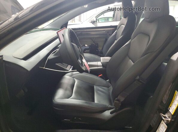 5YJ3E1EB9RF814712 2024 TESLA MODEL Black Вид салону спереду