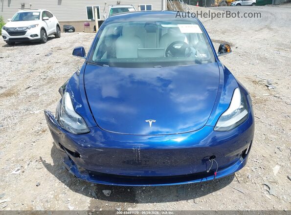 5YJ3E1EBXJF075175 2018 TESLA MODEL 3 Dark Blue Dashboard view