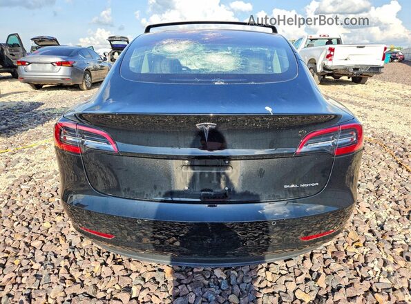 5YJ3E1EBXJF182209 2018 TESLA MODEL Black Widok z tyłu