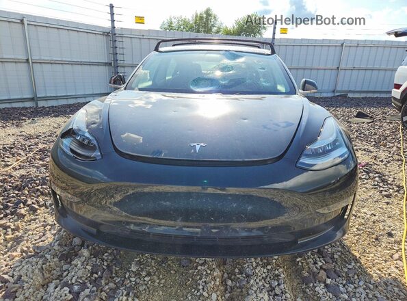 5YJ3E1EBXJF182209 2018 TESLA MODEL Black Widok z przodu