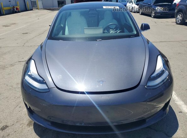 5YJ3E1EBXKF465193 2019 TESLA MODEL Gray 