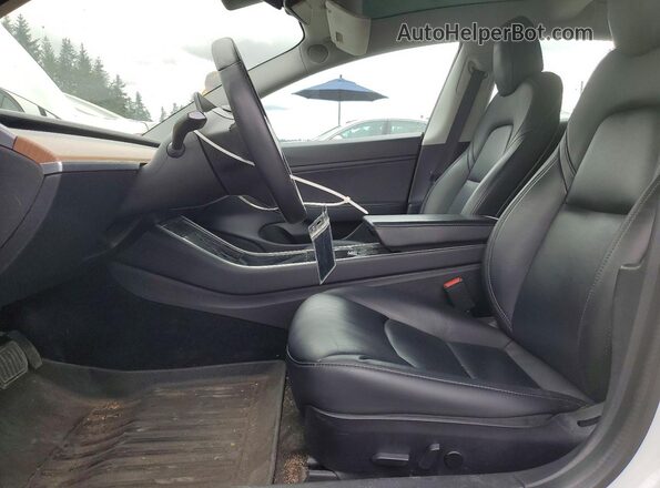 5YJ3E1EBXLF665914 2020 TESLA MODEL White Սալոնի դիմացի տեսք