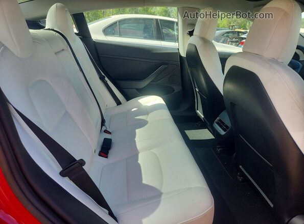 5YJ3E1EBXNF102834 2022 TESLA MODEL Red Հետևի նստատեղերի տեսք