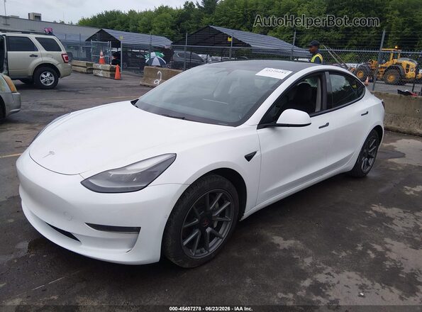 5YJ3E1EBXNF121948 2022 TESLA MODEL 3 White წინა მარცხენა ხედი სამი მეოთხედიდან