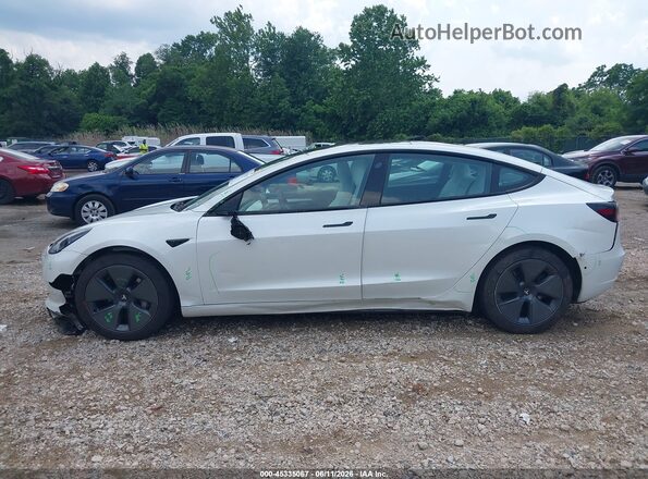 5YJ3E1EBXNF192910 2022 TESLA MODEL 3 White 360 interior view