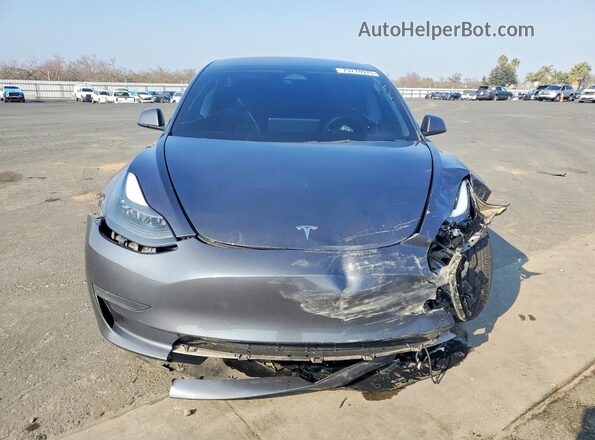 5YJ3E1EBXPF387876 2023 TESLA MODEL Серый Вид спереди