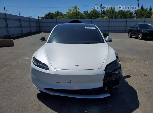 5YJ3E1EBXSF943189 2025 TESLA MODEL White წინა ხედი