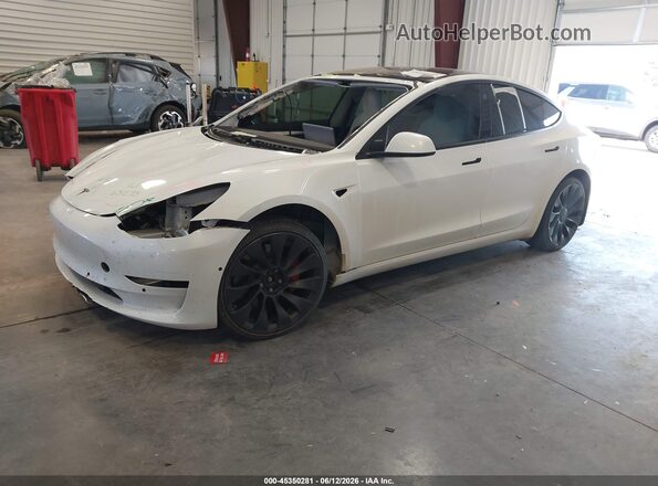 5YJ3E1EC2NF312563 2022 TESLA MODEL 3 White Առջևի ձախ երեք քառորդ տեսարան