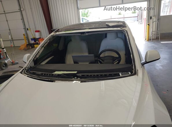 5YJ3E1EC2NF312563 2022 TESLA MODEL 3 White 