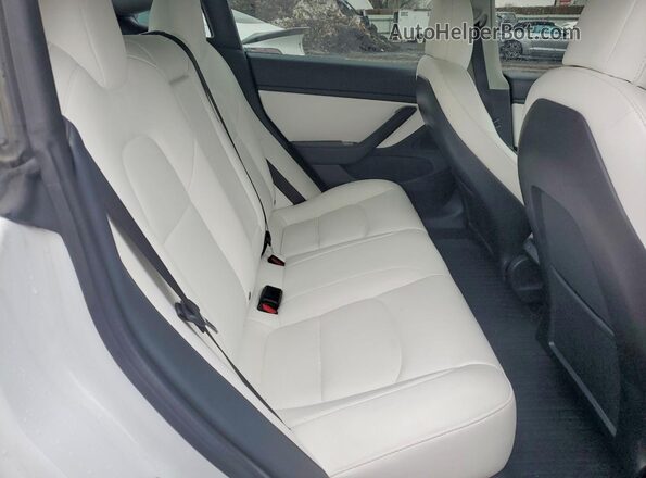 5YJ3E1EC3LF642080 2020 TESLA MODEL White უკანა სავარძლების ხედი