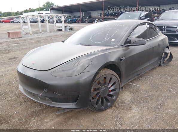 5YJ3E1EC3PF493336 2023 TESLA MODEL 3 Черный Передняя левая четверть