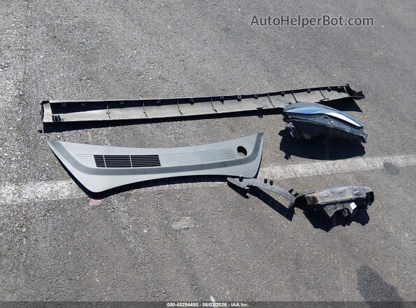 5YJ3E1EC8PF503133 2023 TESLA MODEL 3 Gray Vista trasera