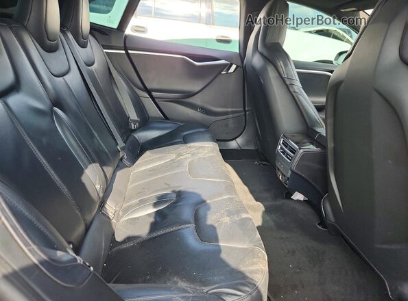 5YJSA1E17GF157985 2016 TESLA MODEL Blue Vista de los asientos traseros