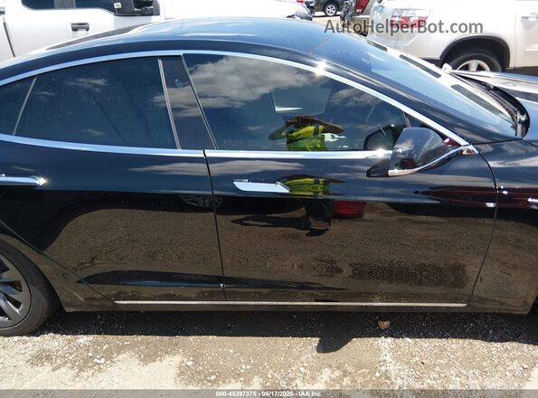 5YJSA1E20JF296842 2018 TESLA MODEL S Black ხელსაწყოთა პანელის ხედი