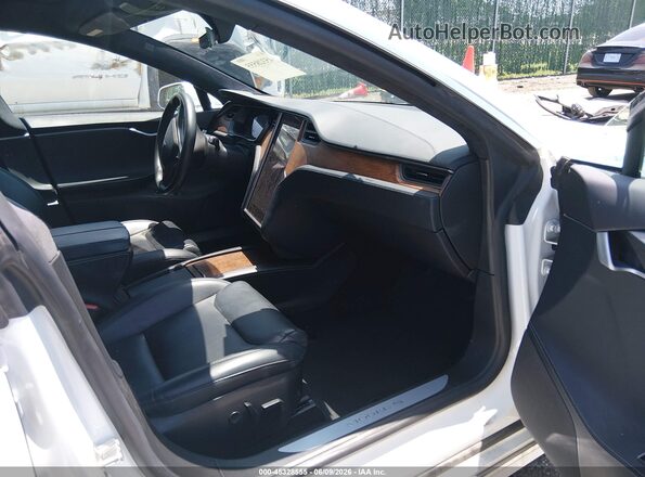 5YJSA1E22MF419187 2021 TESLA MODEL S White Front interior view