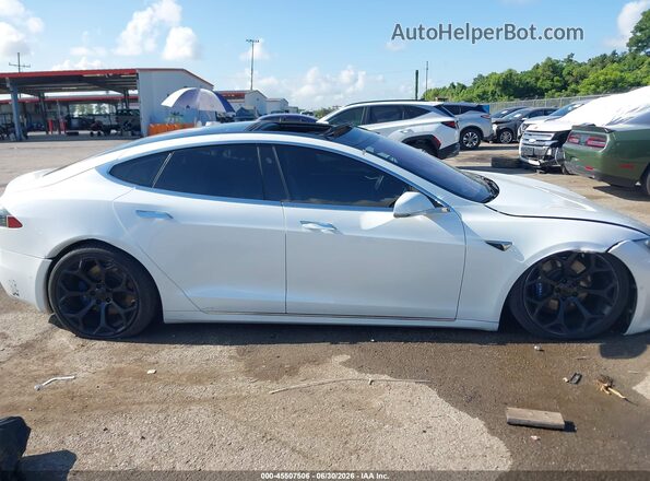 5YJSA1E28JF246822 2018 TESLA MODEL S White Вид задньої частини салону