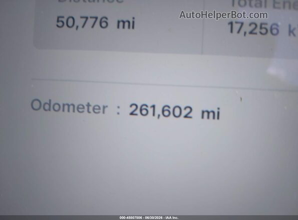 5YJSA1E28JF246822 2018 TESLA MODEL S White 