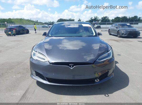 5YJSA1E29HF190870 2017 TESLA MODEL S Navy Вид панели приборов