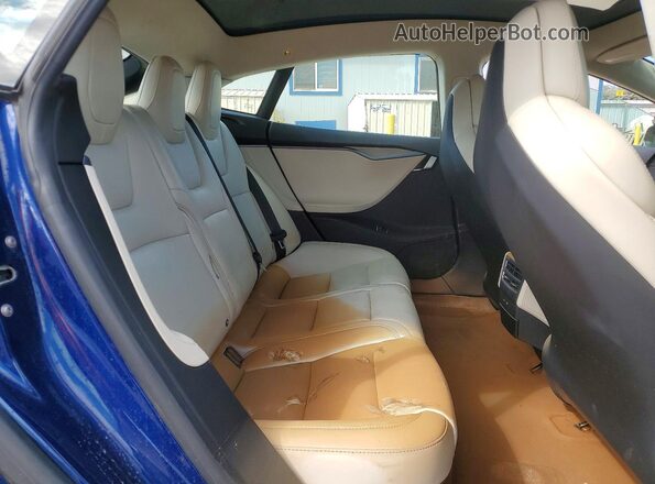 5YJSA1E29JF285709 2018 TESLA MODEL Blue Rear seats view