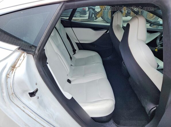 5YJSA1E29KF340659 2019 TESLA MODEL White Rear seats view