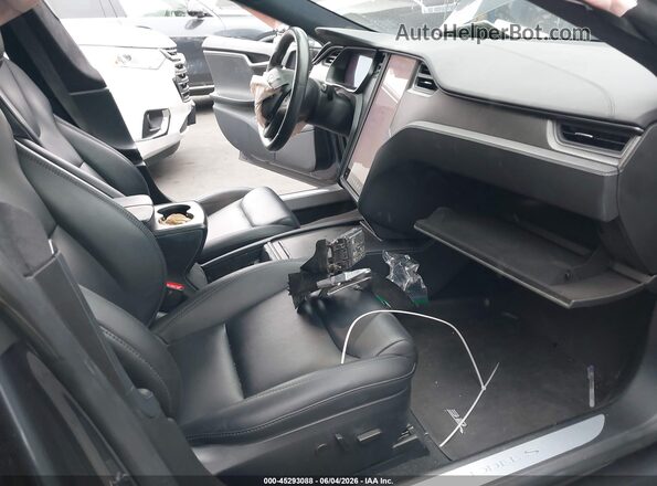 5YJSA1E40LF368997 2020 TESLA MODEL S Gray Vista interior delantera