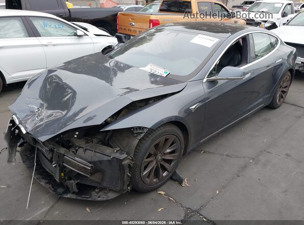 5YJSA1E40LF368997 2020 TESLA MODEL S Gray Vista tres cuartos delantera izquierda