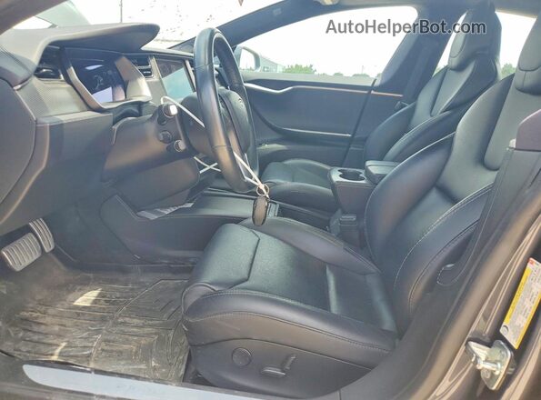 5YJSA1E41JF287665 2018 TESLA MODEL Silver Front interior view