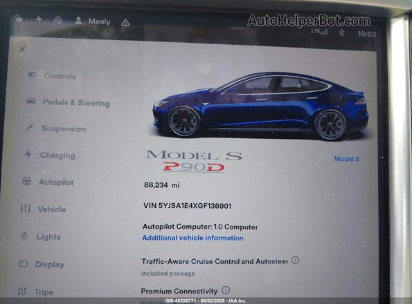 5YJSA1E4XGF136901 2016 TESLA MODEL S Blue Rear seats view