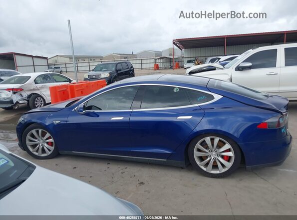 5YJSA1E4XGF136901 2016 TESLA MODEL S Blue 360 interior view