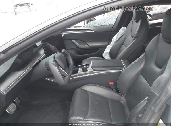 5YJSA1E66NF478229 2022 TESLA MODEL S Черный Вид салона спереди