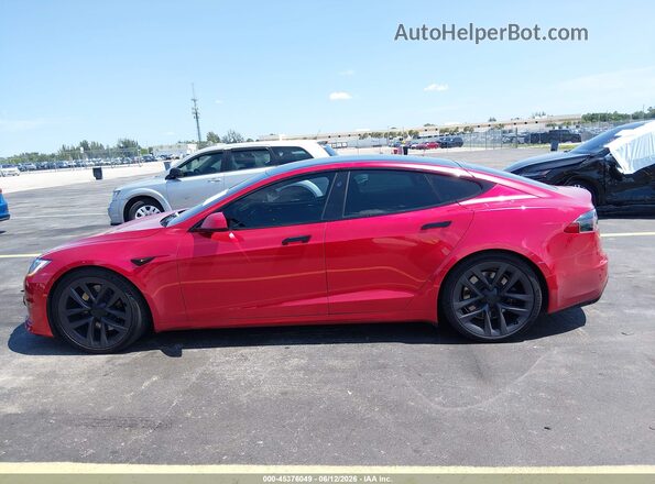 5YJSA1E68MF452083 2021 TESLA MODEL S Red Widok wnętrza 360 stopni