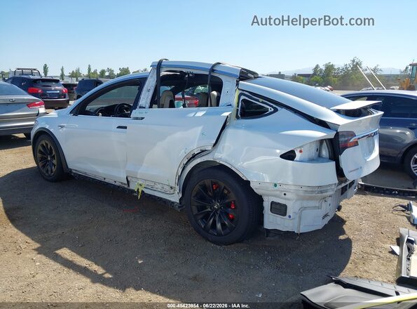 5YJXCAE28GF004346 2016 TESLA MODEL X White უკანა მარცხენა