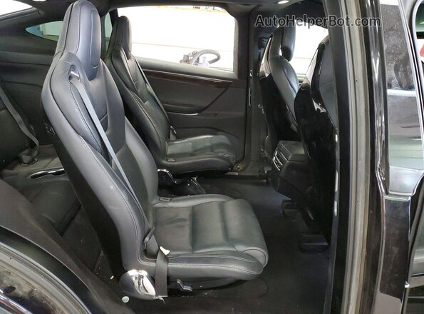 5YJXCBE20GF008395 2016 TESLA MODEL Black Widok wnętrza z tyłu