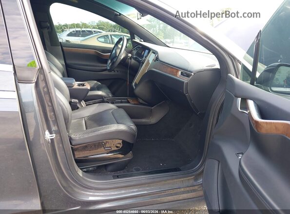 5YJXCBE23GF020444 2016 TESLA MODEL X Gray Սալոնի դիմացի տեսք