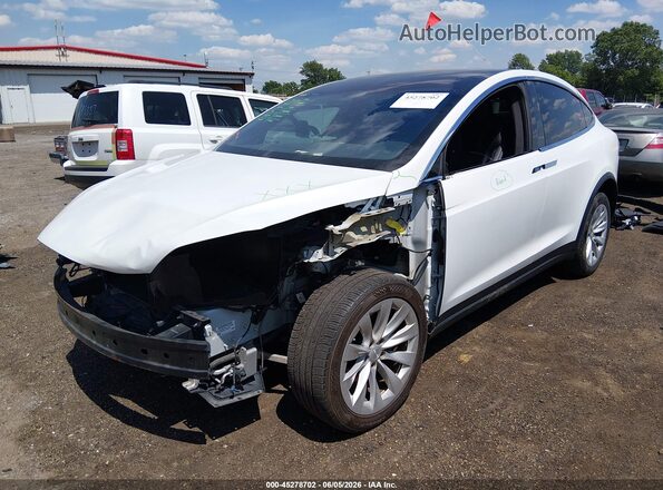 5YJXCBE26LF233365 2020 TESLA MODEL X Белый Передняя левая четверть
