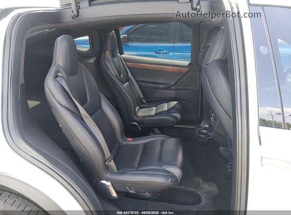 5YJXCBE26LF233365 2020 TESLA MODEL X Белый Вид наклейки с VIN-кодом