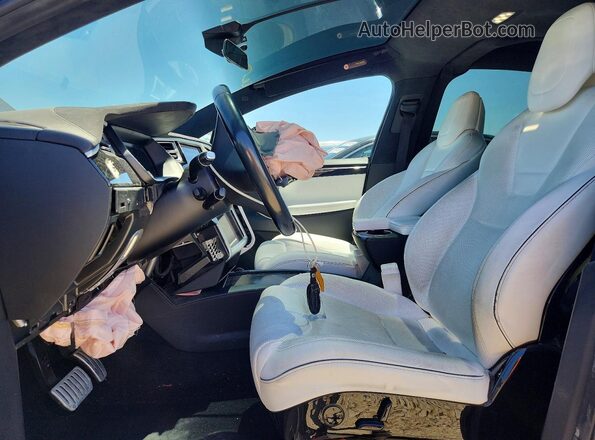 5YJXCBE29GF017175 2016 TESLA MODEL Gray Front interior view