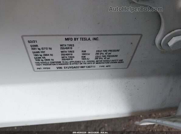 5YJYGAEE1MF130711 2021 TESLA MODEL Y White Widok komory silnika