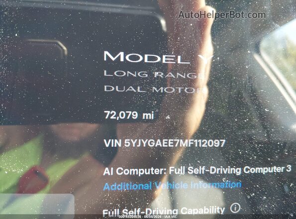 5YJYGAEE7MF112097 2021 TESLA MODEL Y Blue Widok tylnych siedzeń