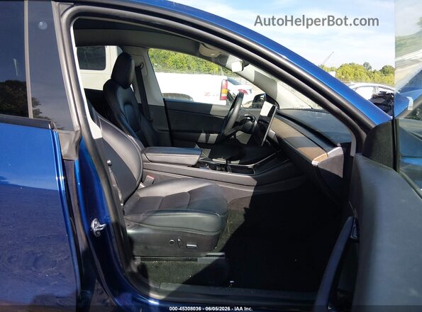 5YJYGAEE7MF112097 2021 TESLA MODEL Y Blue Widok wnętrza z przodu