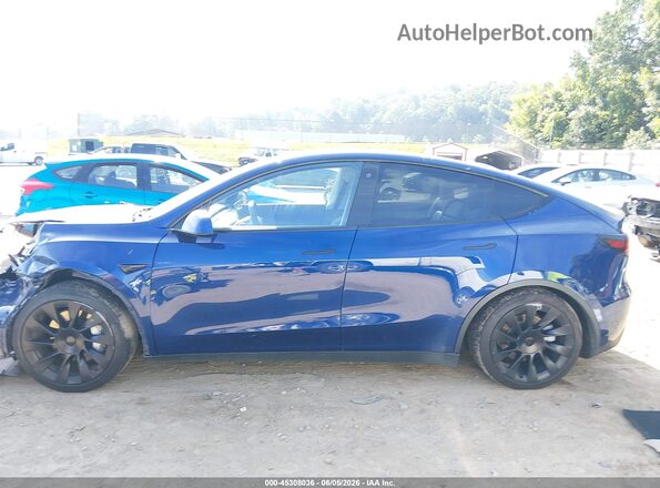 5YJYGAEE7MF112097 2021 TESLA MODEL Y Blue Widok wnętrza z tyłu
