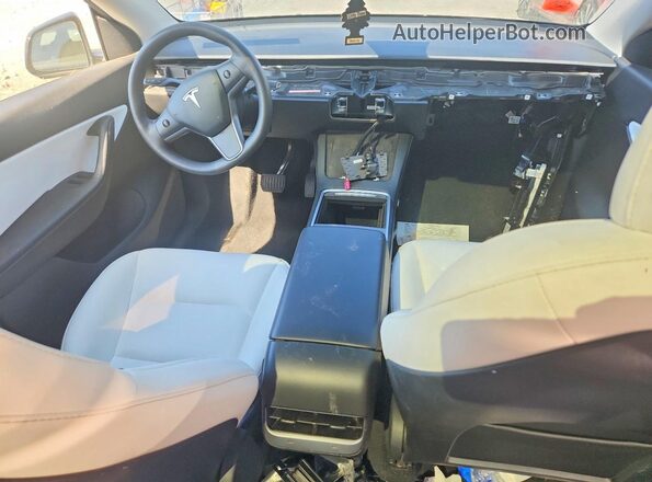 5YJYGDED8MF132724 2021 TESLA MODEL Черный 
