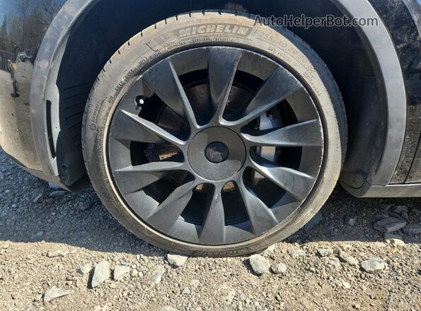 5YJYGDED8MF132724 2021 TESLA MODEL Черный 