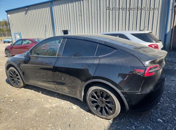 5YJYGDED8MF132724 2021 TESLA MODEL Черный 