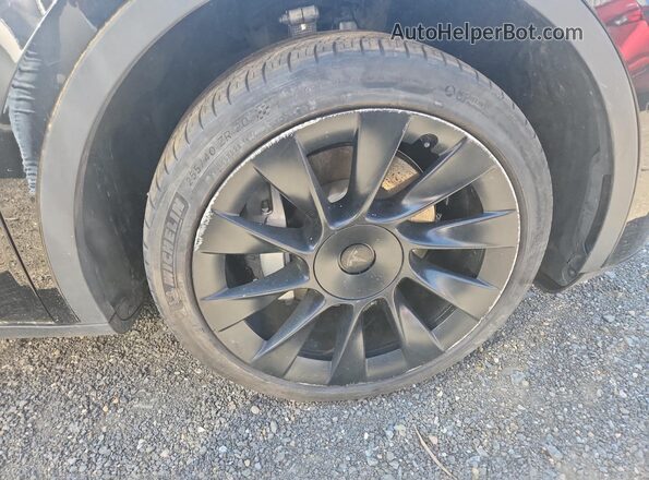 5YJYGDED8MF132724 2021 TESLA MODEL Черный 