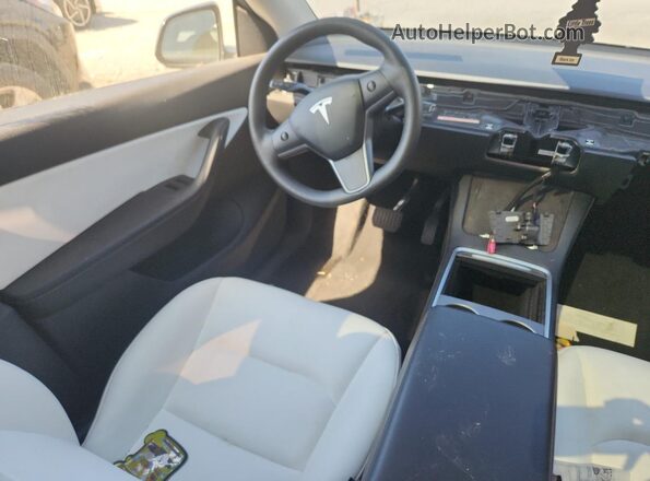 5YJYGDED8MF132724 2021 TESLA MODEL Черный 