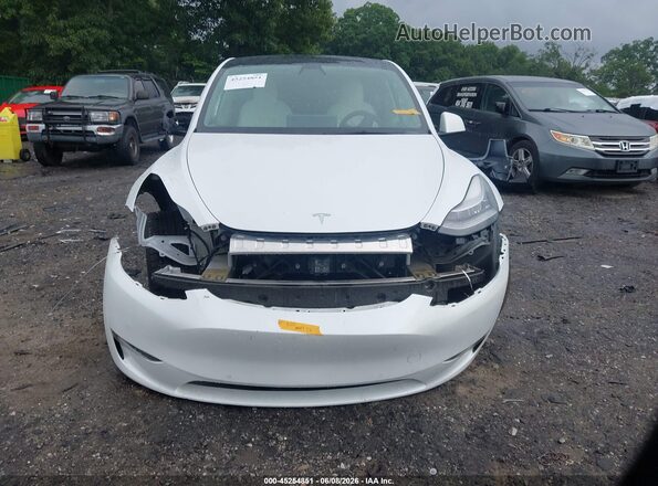 5YJYGDED9MF181396 2021 TESLA MODEL Y Белый Вид задней части салона