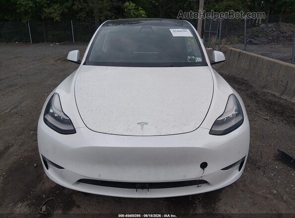 5YJYGDED9MF192785 2021 TESLA MODEL Y White Front view