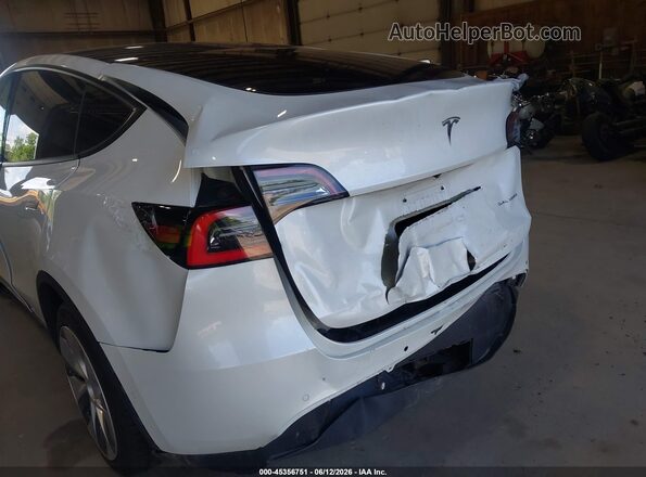 5YJYGDEE0LF050428 2020 TESLA MODEL Y Белый Вид спереди